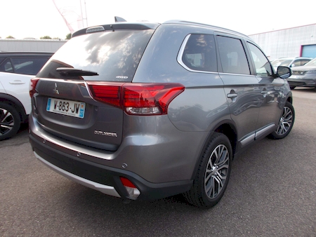 MITSUBISHI OUTLANDER III 2.2 DI-D 150 CV INTENSE NAVI 4WD AUTO  7 PLACES   ********* AVEC SEULEMENT 32282 KMS ***********